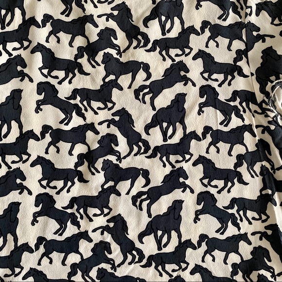H&M Wild Horses Black and Cream Print Blouse - Picture 3 of 6